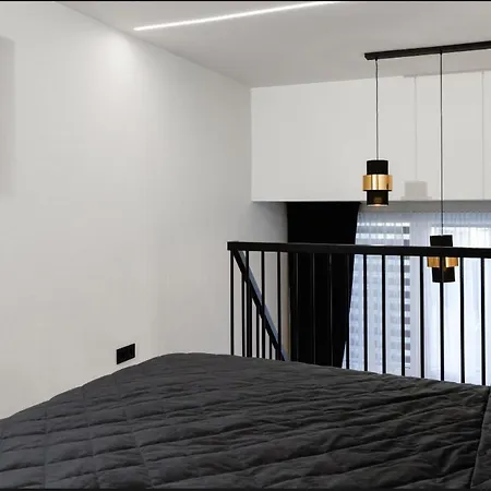 Alana Loft