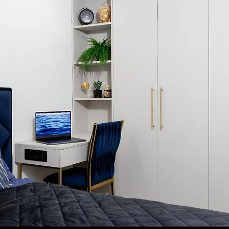 Alana Loft Apartment *