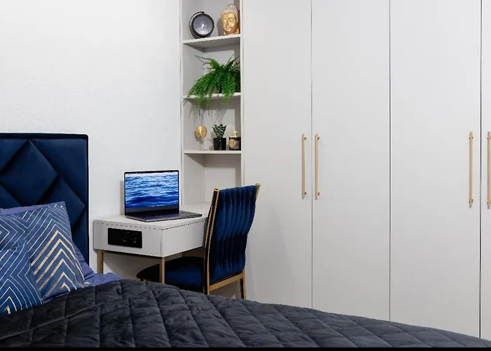 Alana Loft Apartment *